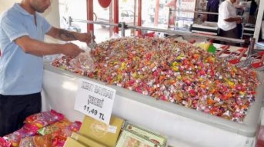 Bayram Şekerleri Tezgahlarda Yerini Aldı