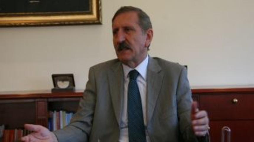 Edirne Valisi G&ouml;khan S&ouml;zer Veda Mesajı Yayınladı