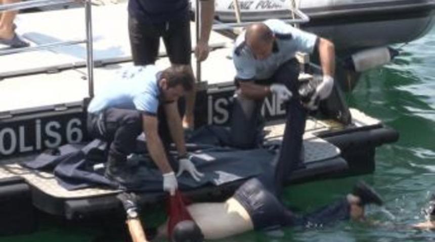 Salyangoz Ararken Ceset Buldu