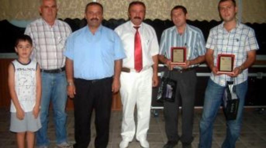 Burhaniye&rsquo;de İki M&uuml;hendise İftarlı Uğurlama