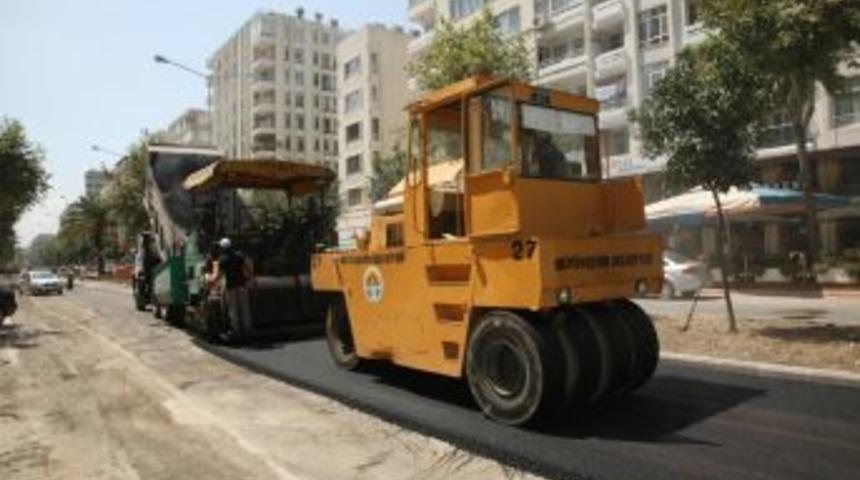 Zaimoğlu'ndan Aldırmaz'a teşekk&uuml;r