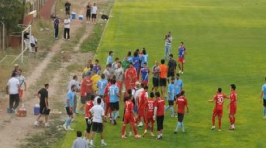 (&ouml;zel Haber) Hazırlık Ma&ccedil;ında &Ccedil;ıkan Kavga Ma&ccedil;ı Tatil Ettirdi