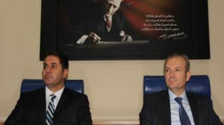 Hakkari Polisi Sbs Ve Lys'de Başarılı &Ouml;ğrencileri &Ouml;d&uuml;llendirdi