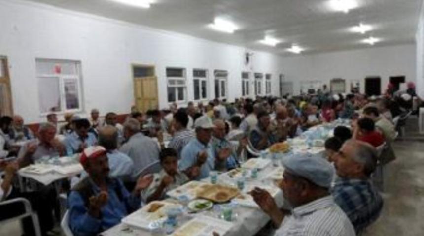 Bbp &Ccedil;ifteler'de İftar'da Bir Araya Geldi