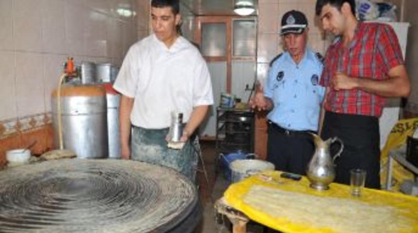 Bayram &Ouml;ncesi, &Uuml;retim Imalathanelerinde Denetimler Arttı