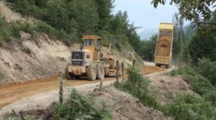 Sakarya&rsquo;da K&ouml;y Yolları Bakımda