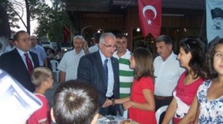 Kilitbahir&rsquo;de İftar Yemeği