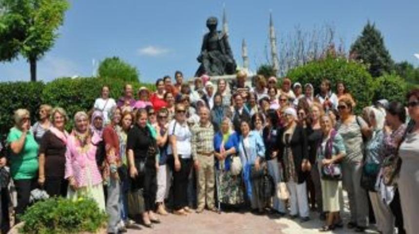 B&uuml;y&uuml;k&ccedil;ekmeceli Kadınlar Edirne'yi Gezdi