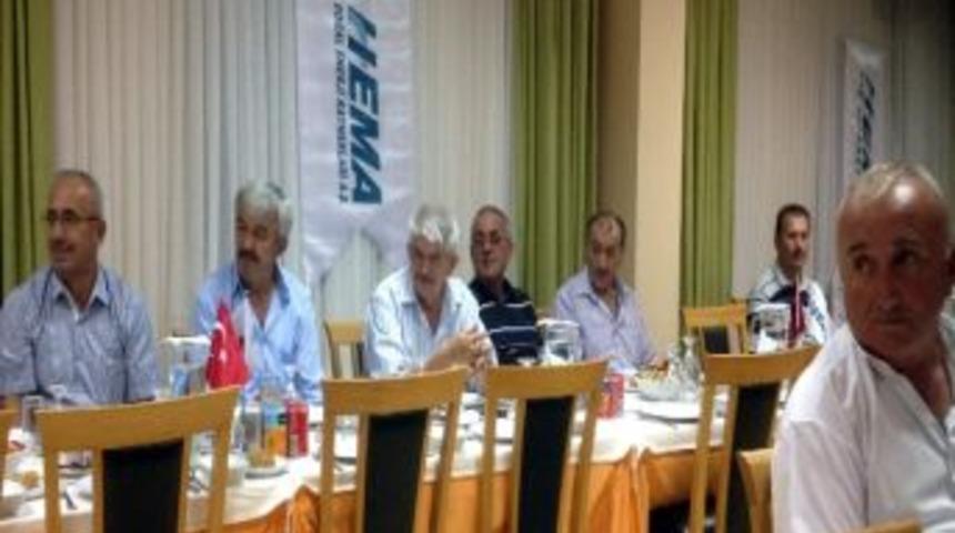 Hema’dan Muhtarlara Ve Basına İftar