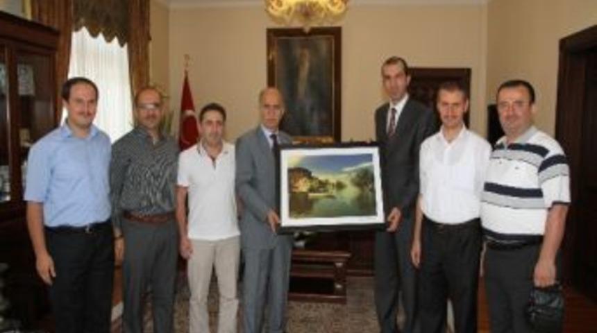 &ldquo;sağlık &Ccedil;alışanları Fazla Mesai Y&uuml;k&uuml; Altında Eziliyor&rdquo;