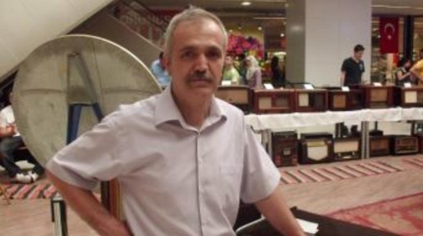 Nostaljik Radyolar Sergilendi