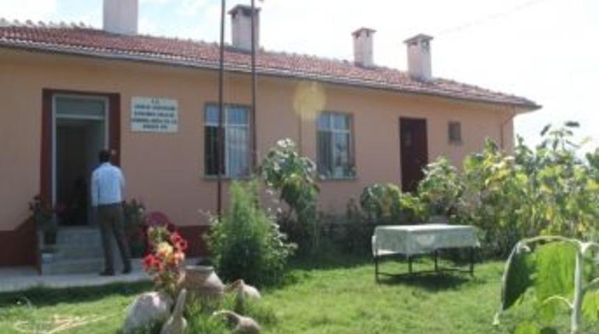 Ermenek'te Sağlık Evi Yenilendi
