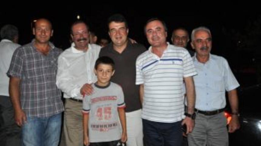 Baydar Kuşadası'nda iftar yaptı