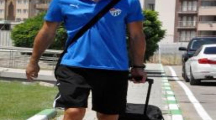 &Ouml;mer Erdoğan: "futbolu Timsah Arenada Bırakmak İstiyorum"