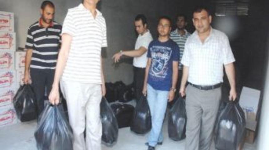 T&uuml;rkav, 400 Yardıma Muhta&ccedil; Aileye Yardım Paketi Dağıttı