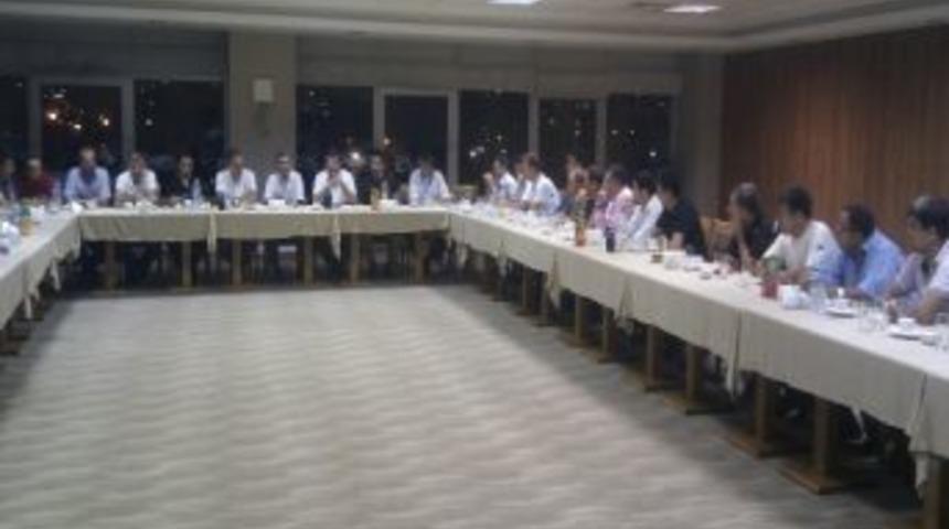 Erdemir İş&ccedil;ilerinin İftarları S&uuml;r&uuml;yor