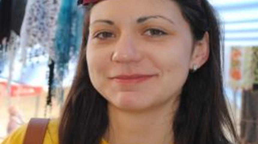 Rus Turistlirun Hediyede Tercihi, Lokum Ve Ay Yıldızlı Fes