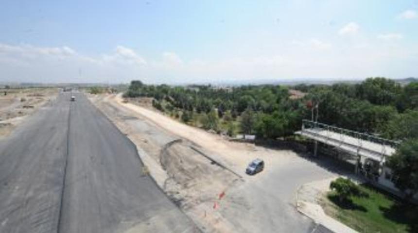 Şeker Fabrikası Kavşağı&rsquo;nın Sincan Gidiş-geliş Kısmı Yarın Trafiğe A&ccedil;ılıyor