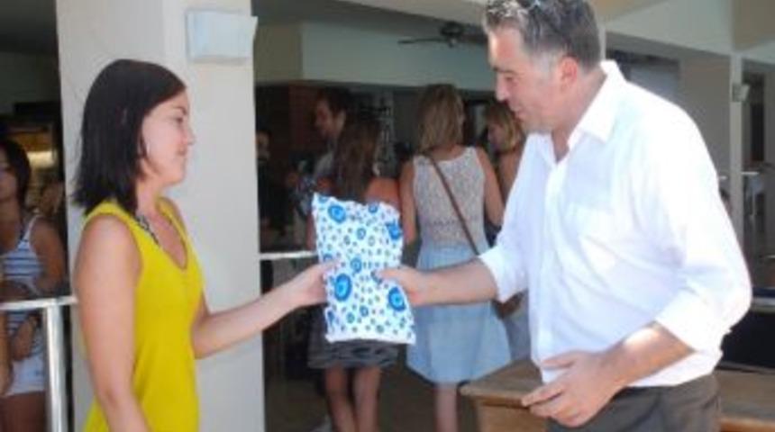 Gen&ccedil;lik Servisleri Merkezi &Ouml;ğrencileri Yemekte Ağırlandı