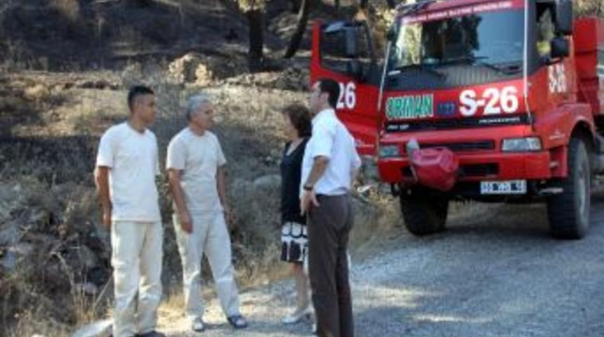 Başkan G&ouml;nen&ccedil; Ve Milletvekili G&uuml;ler, Yangın &Ccedil;ıkan K&ouml;yleri Ziyaret Etti