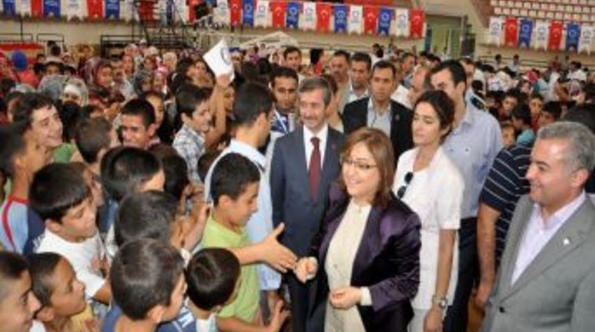 Bakan Şahin: Geleceğin T&uuml;rkiyesi Sağlam Temellerle Ilerliyor