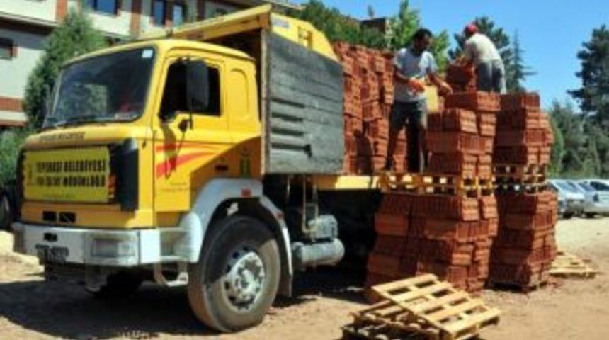 Tepebaşı Belediyesi&rsquo;nden Alpagut&rsquo;a Yardım Eli