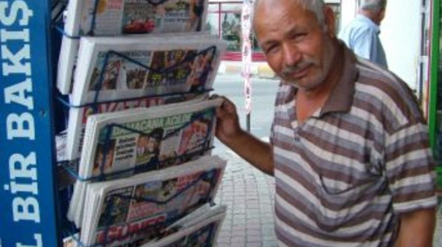 Af &Ccedil;ıkar Umuduyla Her G&uuml;n Gazete Bayiine Gidiyor