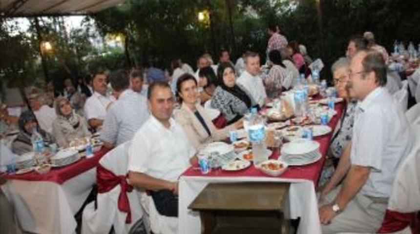 &Ccedil;ankırı Valiliği'nden Şehit Ve Gazi Ailelerine İftar