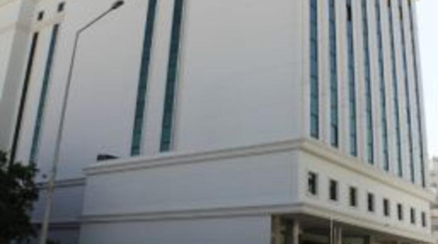 Vali Karaloğlu Elite World Van Hotel&rsquo;ini Ziyaret Etti