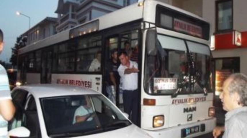 Ayvalık&rsquo;ta Uygunsuz Park &Ccedil;ilesi