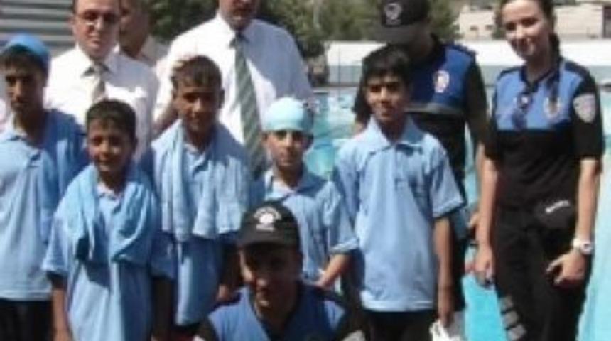 GAP Arena Işıklandırılıyor