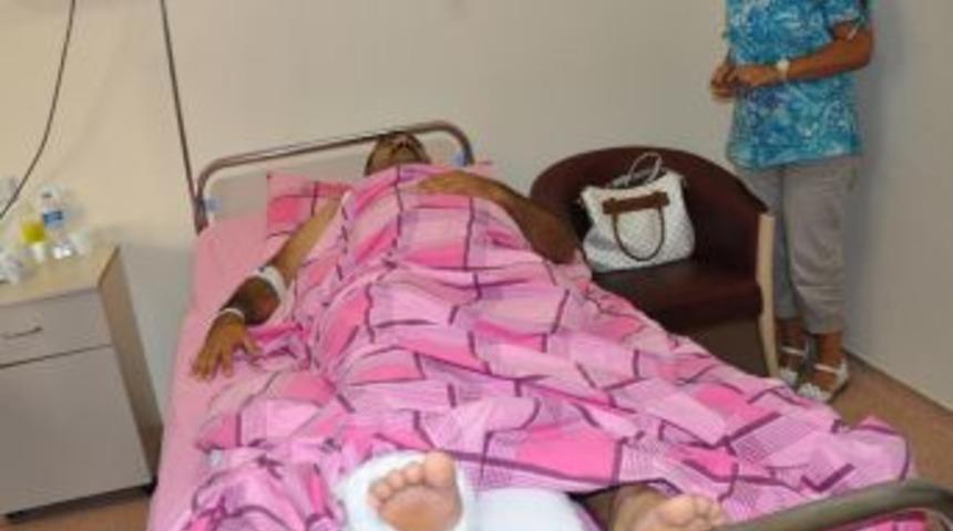 Adalet Bakanı Ergin, Yaralı Polisleri Ziyaret Etti