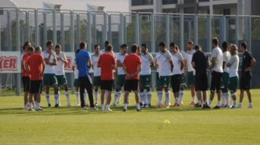 Bursaspor Kayserispor Ma&ccedil;ının Hazırlıklarını S&uuml;rd&uuml;rd&uuml;