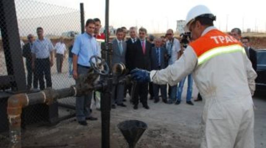 Bakan Yıldız: "kıbrıs&rsquo;ta Yeni Bir Kuyu İ&ccedil;in Anlaşma İmzaladık"