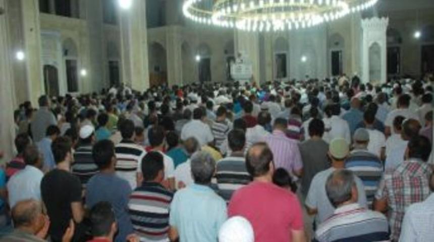 Didim&rsquo;de Kadir Gecesi Coşkusu