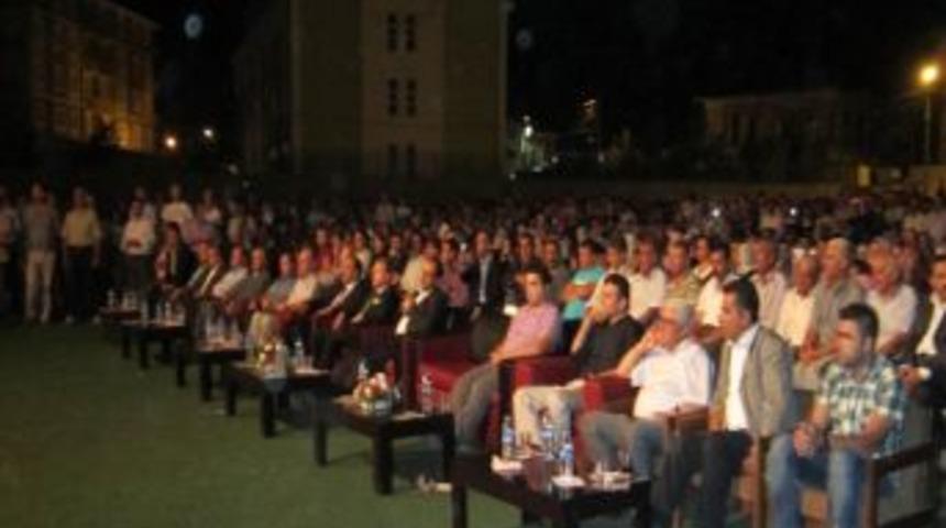 Muradiye&rsquo;de Kadir Gecesi Coşkusu