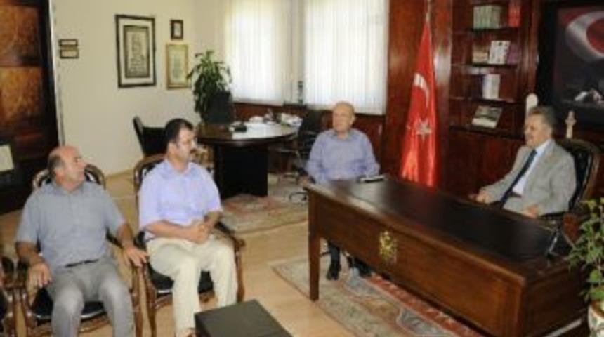 Vali Kahraman&rsquo;dan Belediye Başkan Uğurlu&rsquo;ya Veda Ziyareti