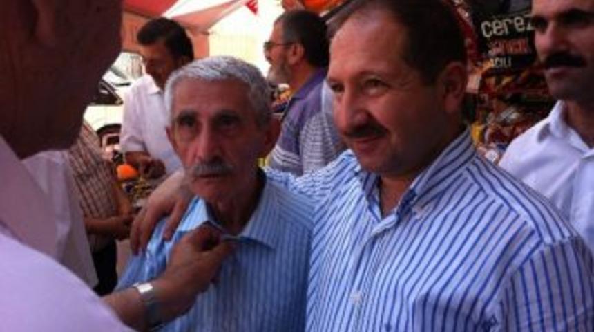 Milletvekili Ömer Faruk Öz, Yeşilyurt Esnafını Ziyaret Etti