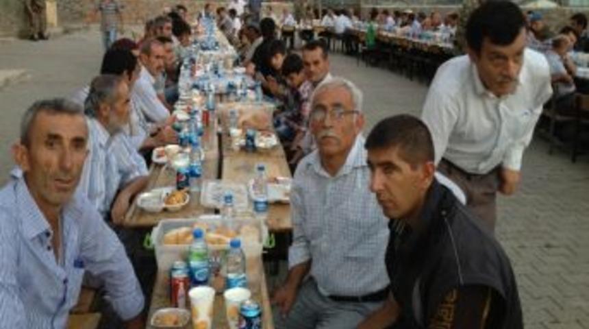 Bing&ouml;l&rsquo;de 500 Kişiye İftar Yemeği