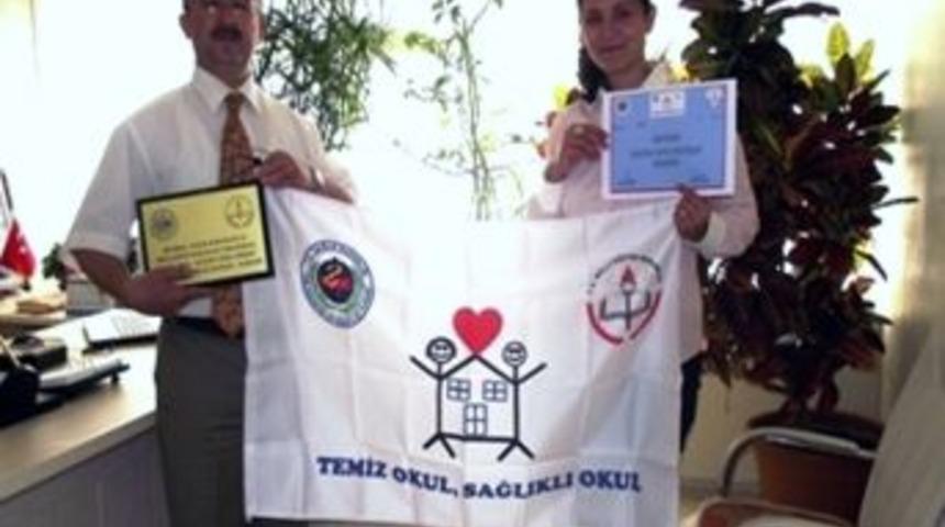 Şaphane İl&ccedil;esi Sbs Sınavlarında D&ouml;rt D&ouml;nem İl Birincisi Oldu