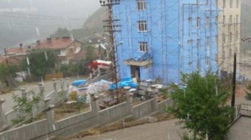 K&uuml;re&rsquo;de Okulların Tadilatları Devam Ediyor