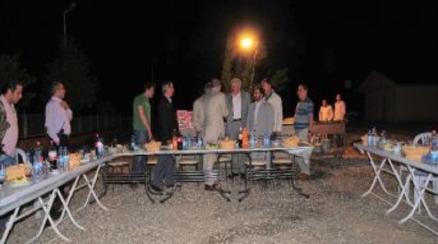 Hizan&rsquo;da Kurum Amirlerine İftar Yemeği