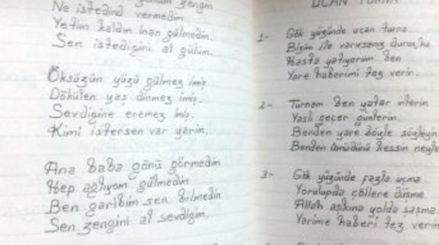 60 Yaşındaki Aşık, Eşine Bin Şiir Yazmış