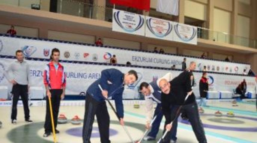 Curlingin Şampiyonları Belli Oluyor