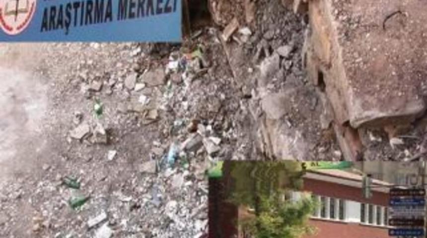 &Ouml;n&uuml; rehberlik, arkası &ccedil;&ouml;pl&uuml;k