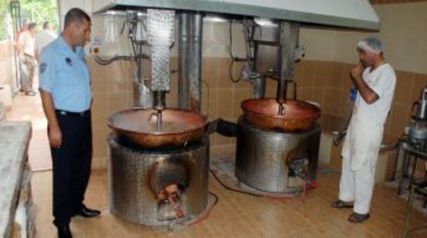 Şekerciyi Zabıta Bastı