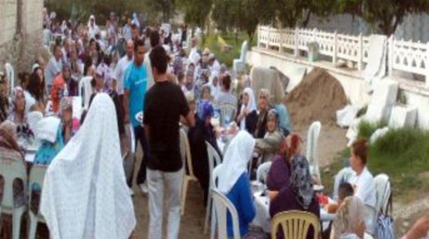 Alhan Sakinleri Geleneksel İftarda Buluştu