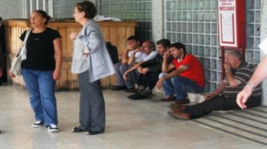 Trafik Kazası Ge&ccedil;iren Gen&ccedil; Futbolcu Burak&rsquo;ın Beyin &Ouml;l&uuml;m&uuml; Konusunda Doktorlar Anlaşamadı