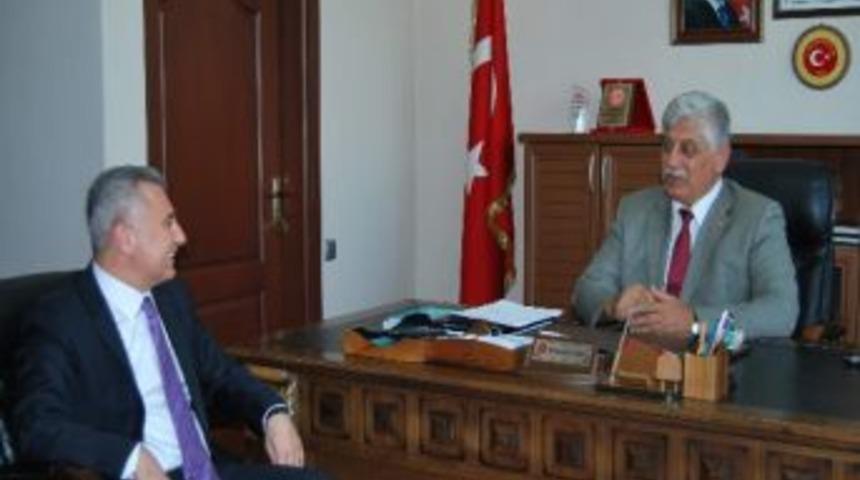 Vali Yardımcısı Bilal Bozdemir&rsquo;den, İl Genel Meclisi Başkanı Naci Şavata&rsquo;ya Veda Ziyareti