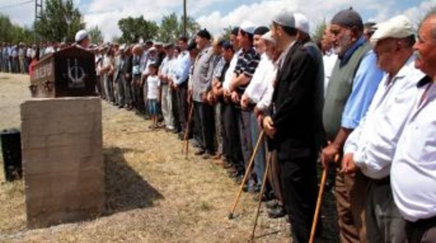 Hacettepeli Eryıldırım, Memleketi Bala'da Toprağa Verildi